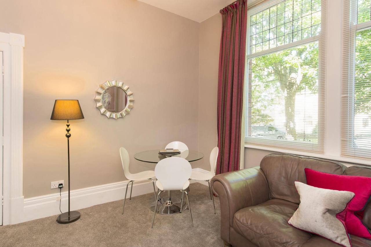 Albany House By Harrogate Serviced Apartments Esterno foto