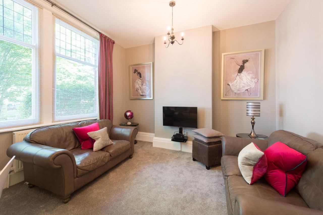 Albany House By Harrogate Serviced Apartments Esterno foto