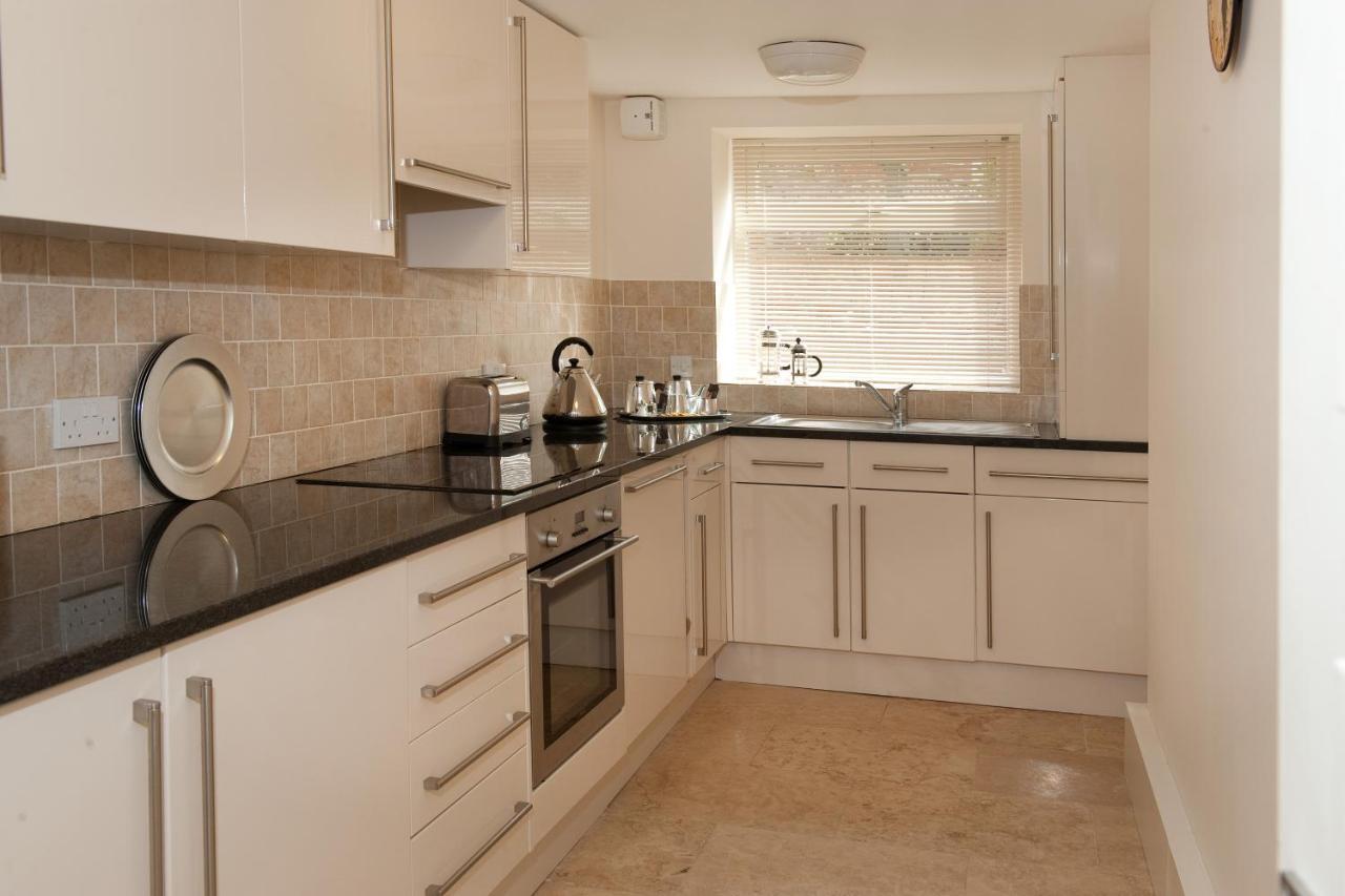 Albany House By Harrogate Serviced Apartments Esterno foto